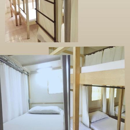 1 River Central Hostel Makati City Kültér fotó